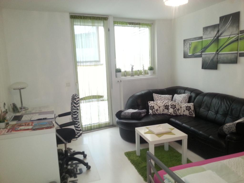2-Rooms Apartment Downtown Нюрнберг Экстерьер фото